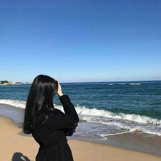 海边女生头像侧面唯美图片_16