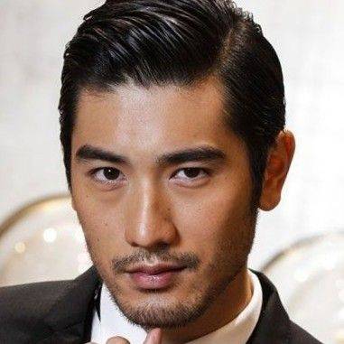 成熟大叔男人味十足微信头像图片精选_3