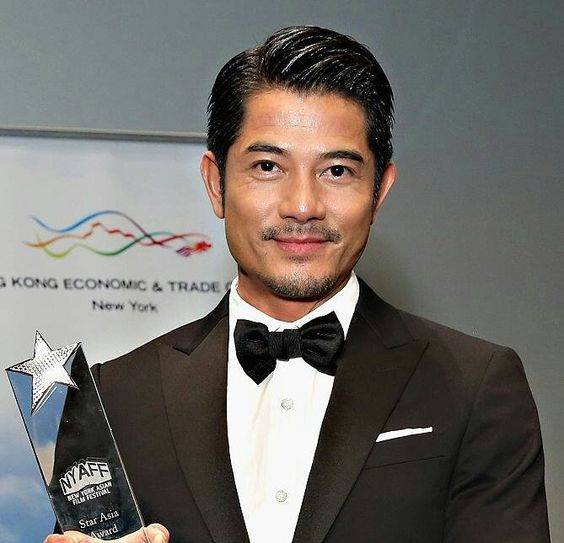 成熟大叔男人味十足微信头像图片精选_19
