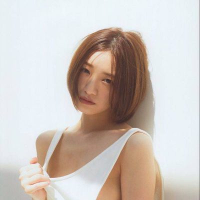 夏季短袖看见女同学乳突照片