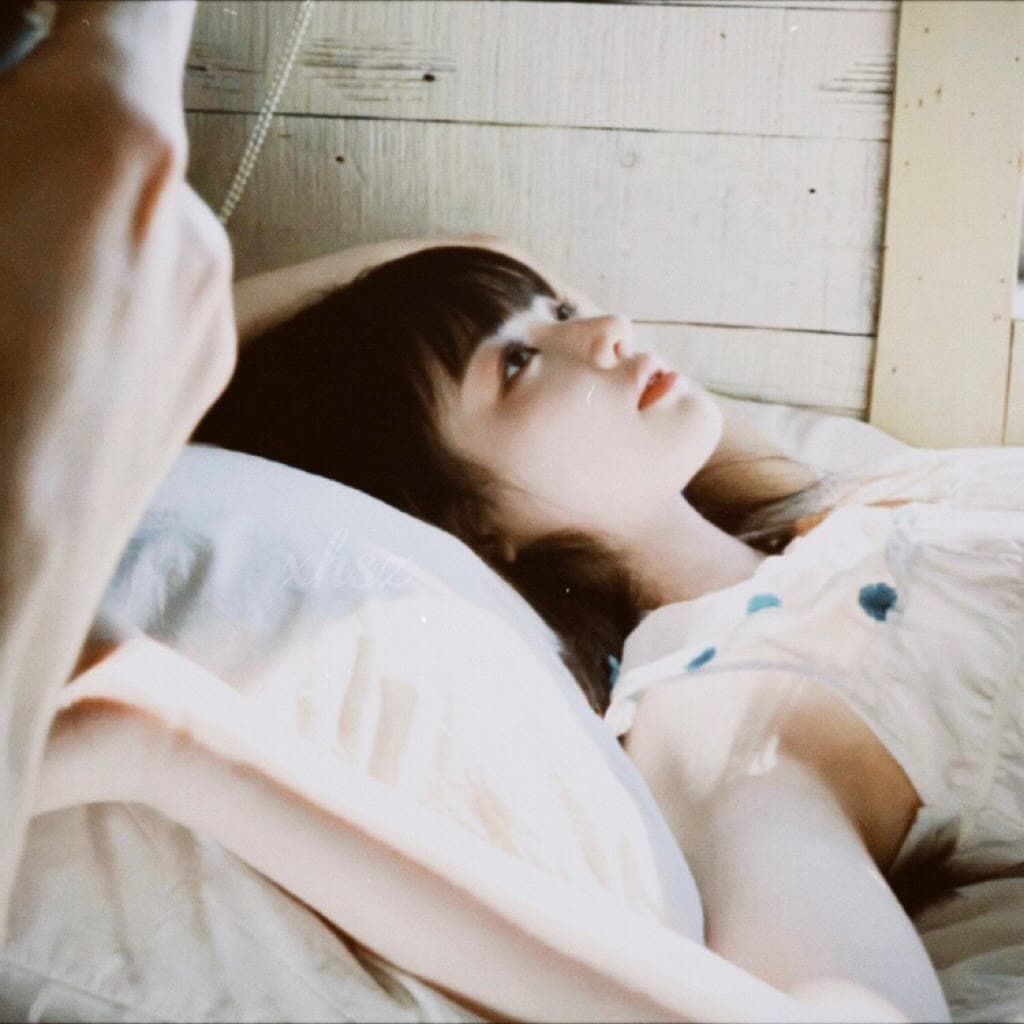复古胶片头像女生𝙬𝙚𝙘𝙝𝙖𝙩 胶片感高清女头_7
