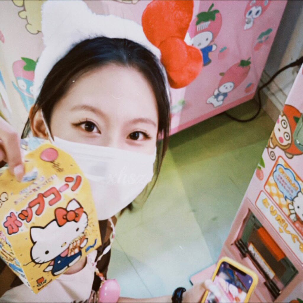 复古胶片头像女生𝙬𝙚𝙘𝙝𝙖𝙩 胶片感高清女头_8