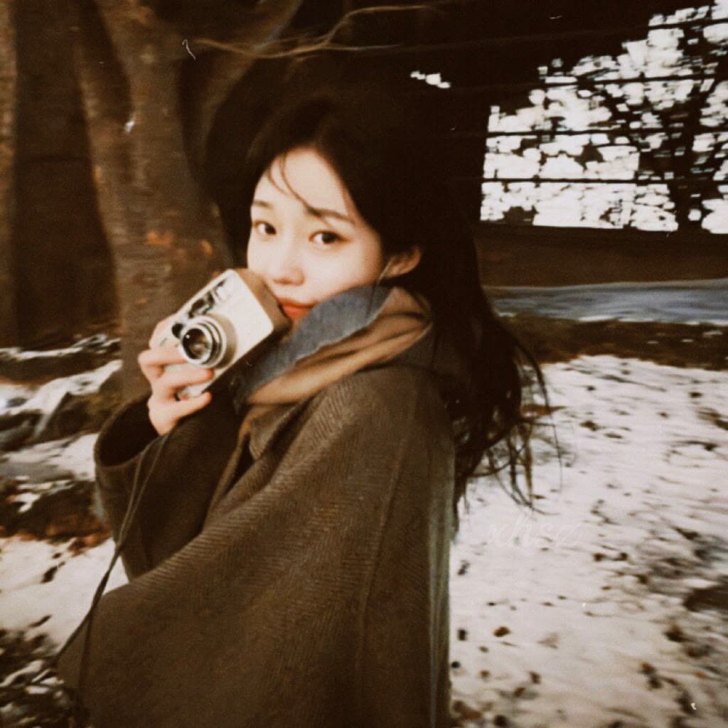 复古胶片头像女生𝙬𝙚𝙘𝙝𝙖𝙩 胶片感高清女头_9