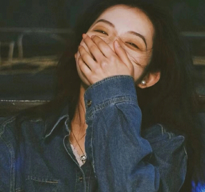 复古胶片头像女生𝙬𝙚𝙘𝙝𝙖𝙩 胶片感高清女头_16