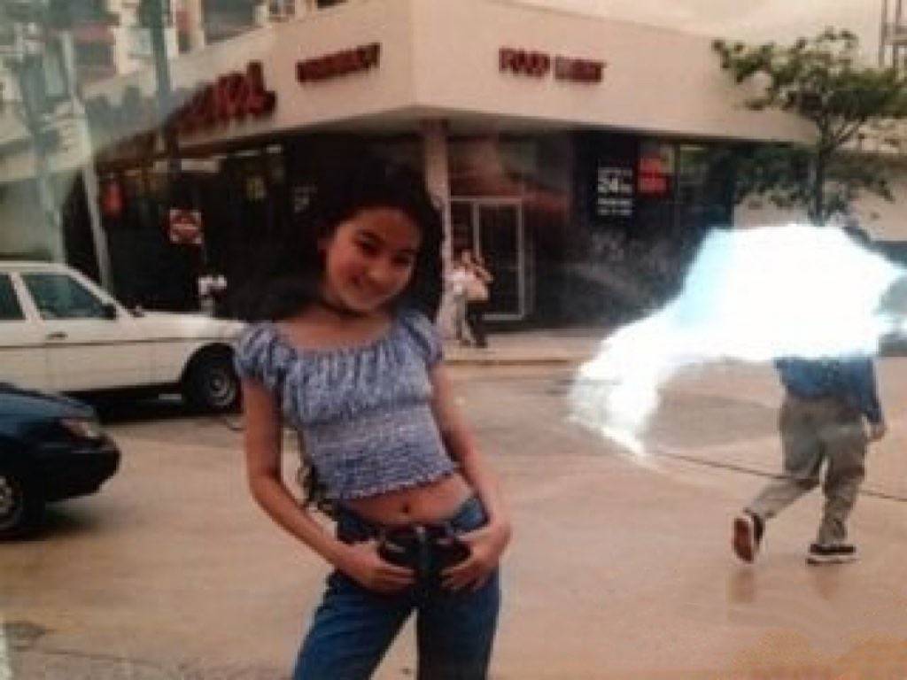 刘亦菲曾被韩国女生霸凌 刘亦菲老照片_1