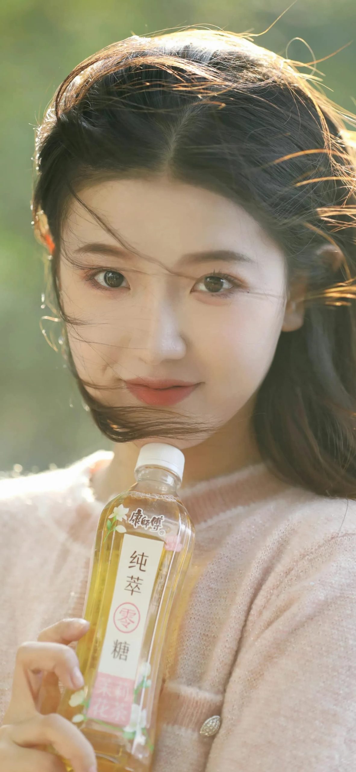 孟羽童唯美清纯写真图片，这么漂亮难怪从格力离职！_2