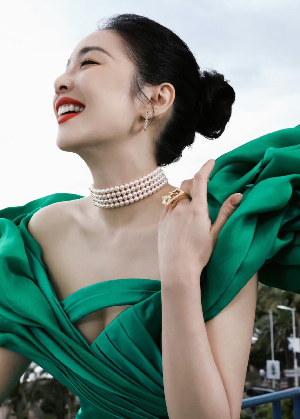 高叶欧莱雅戛纳电影节Georges Chakra 高定绿裙图片_6