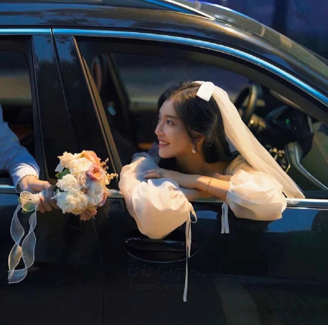 结婚婚纱照情侣头像  一男一女一人一张 情头ins婚纱高级_6