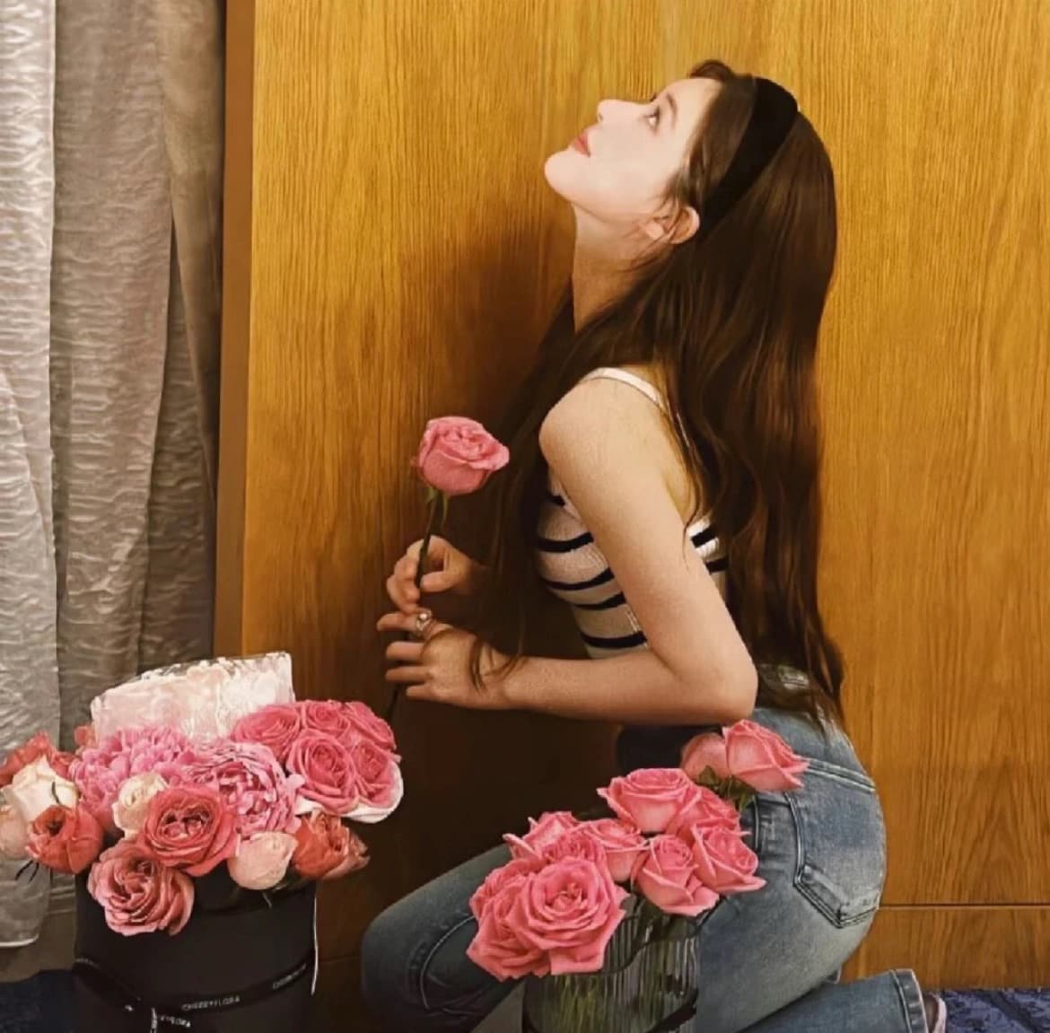 宝藏女孩赵露思仙女和鲜花头像_11