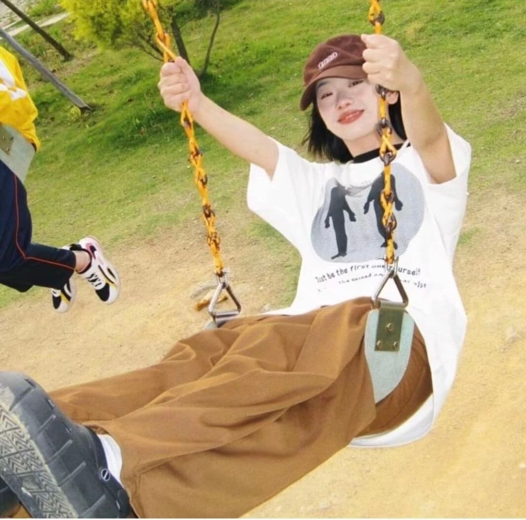 可爱搞怪ins风女头，搞怪女生头像图片_11