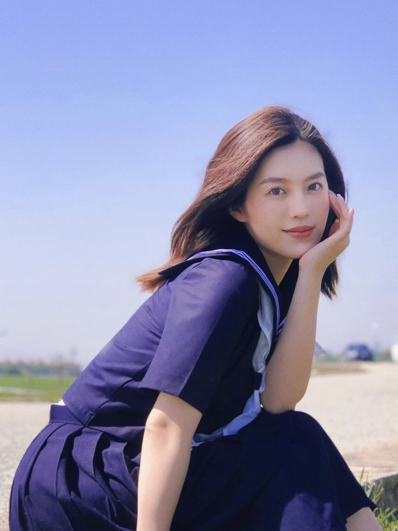 大学美女老师北江大堤日系氛围感写真图片_9