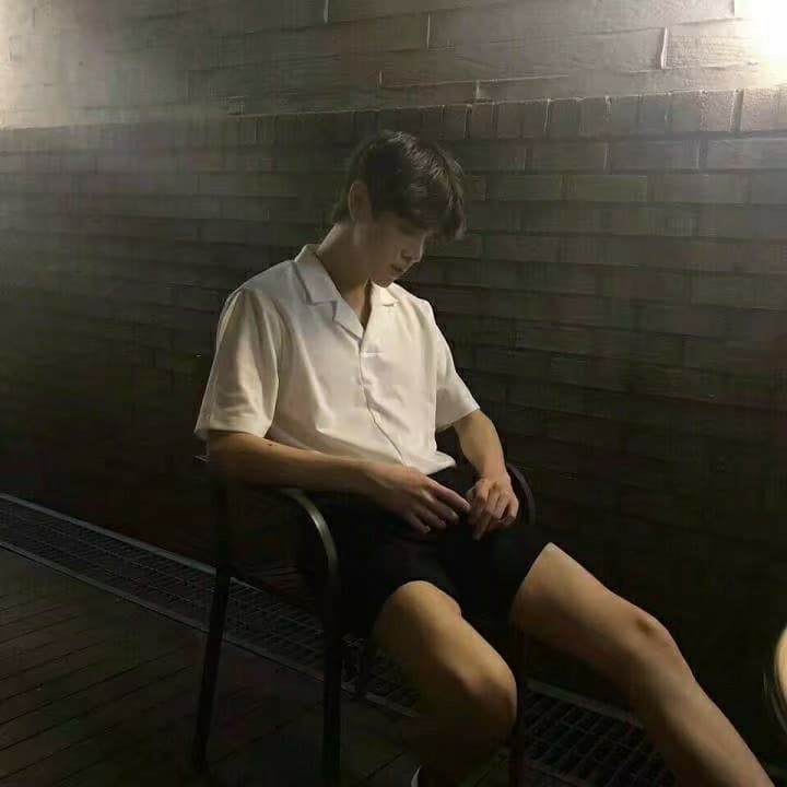微信头像男生成熟稳重，成熟男士专用微信头像图片_2