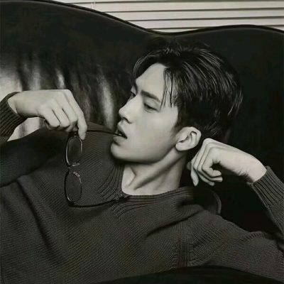 微信头像男生成熟稳重，成熟男士专用微信头像图片