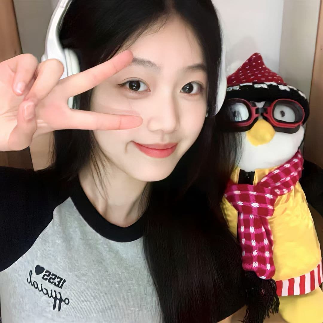 高颜值女生头像真人露脸,让男生一眼就心动的头像_21