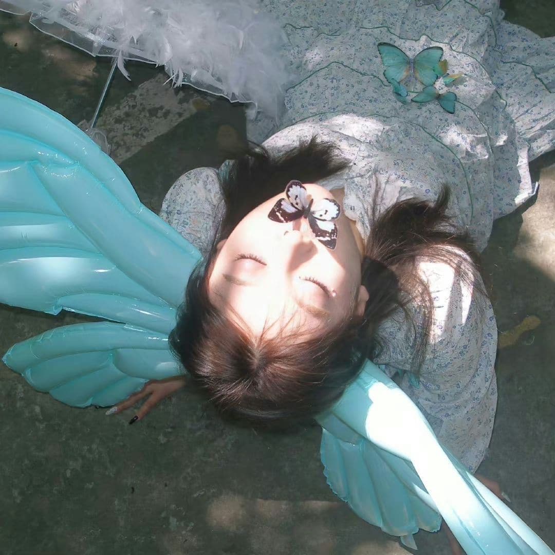 高颜值女生头像真人露脸,让男生一眼就心动的头像_22