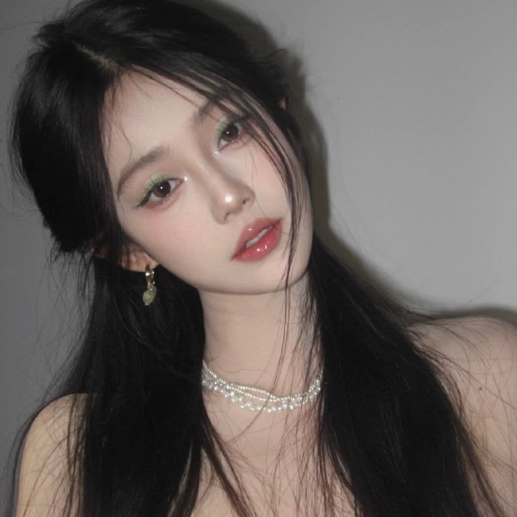 高颜值女生头像真人露脸,让男生一眼就心动的头像_30