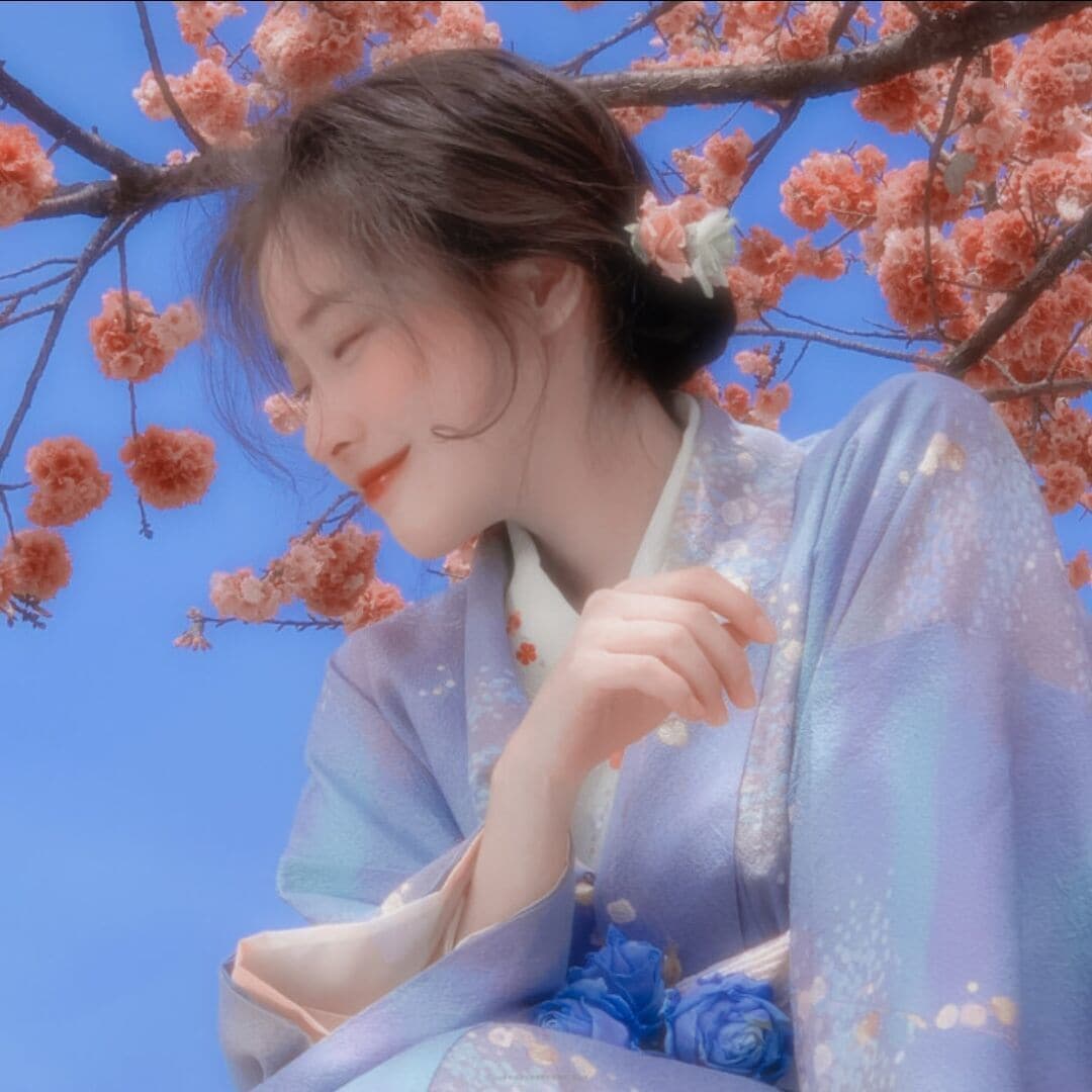 高颜值女生头像真人露脸,让男生一眼就心动的头像_35