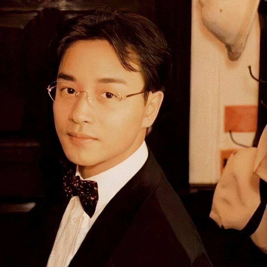 哥哥张国荣港风头像复古高清 黑白_8
