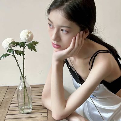 真人温柔御姐风纯欲女生真实照片头像