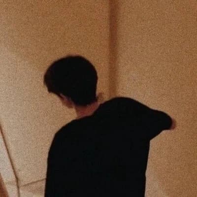 头像男ins高级质感不露脸头像图片_14