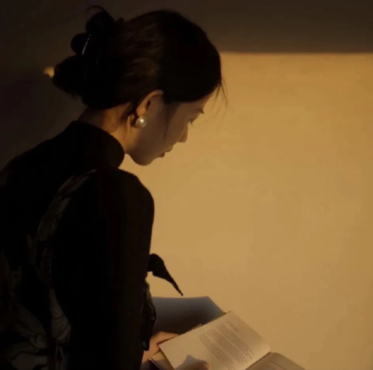 美女禁欲系高级感头像，禁欲系女生头像_2