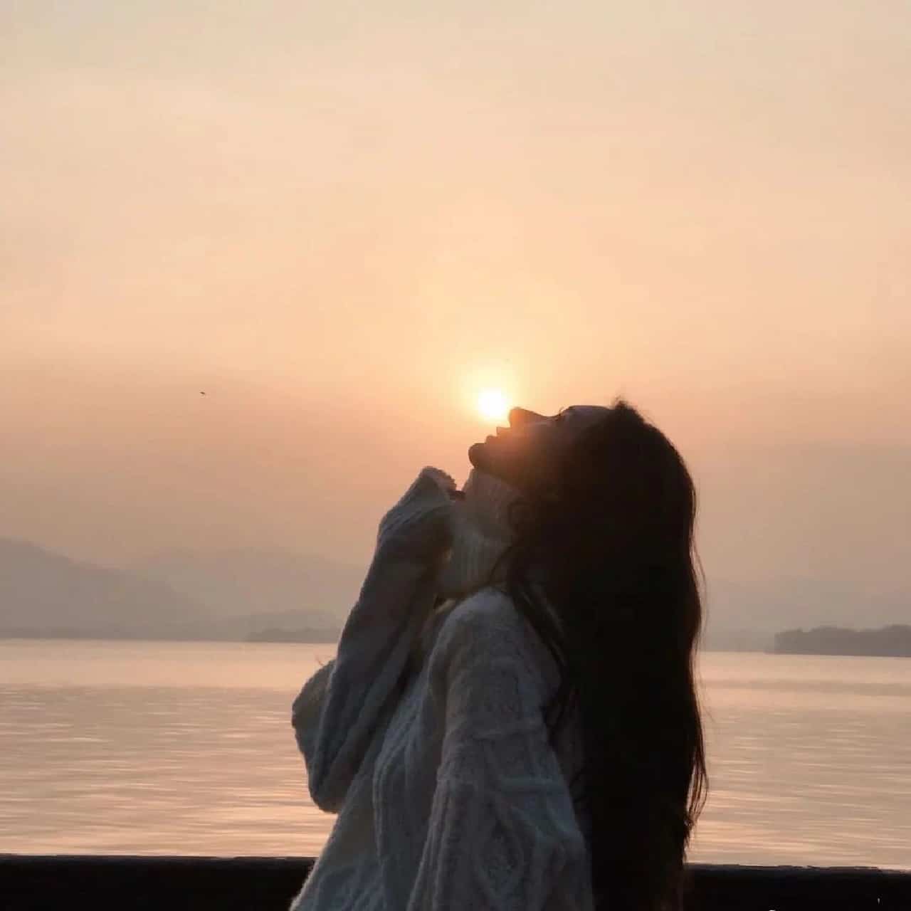 ins个性风格女生真人头像 清冷感爆棚_3