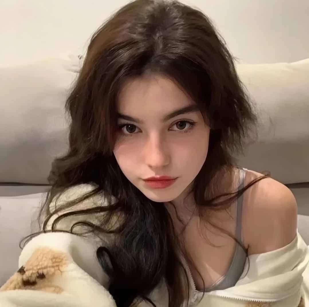 ins风格欧美女生头像 奔放热烈！_1