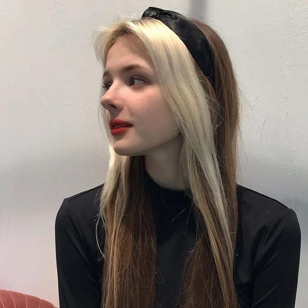 ins风格欧美女生头像 奔放热烈！_8