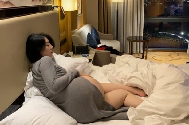 免职裙女主董思槿床照流出图片_3