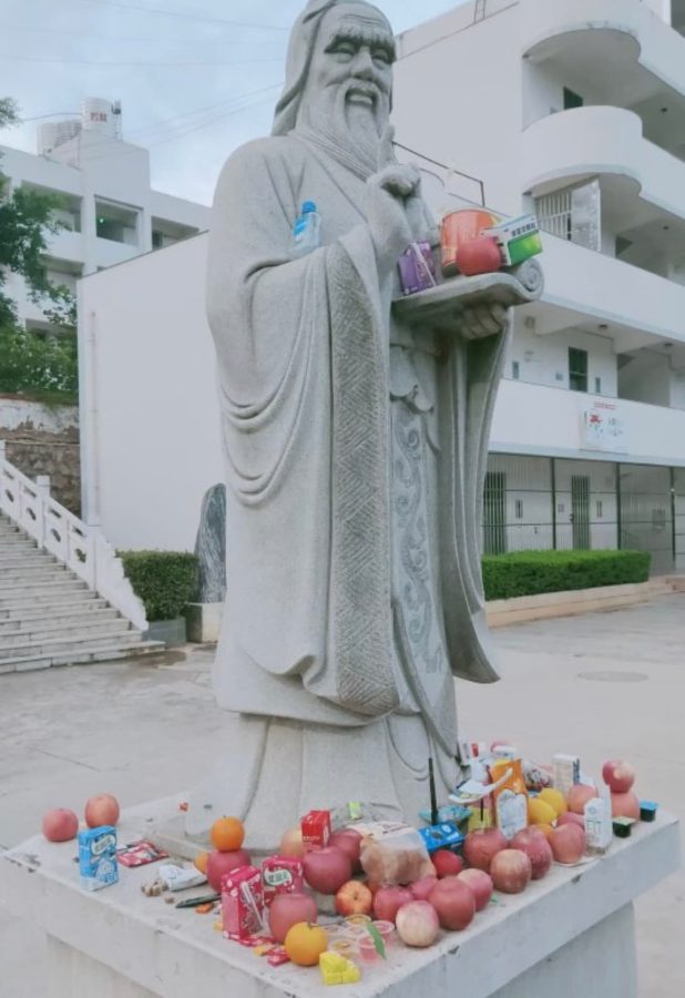 高考时没有一个孔子是饿着的图片_7