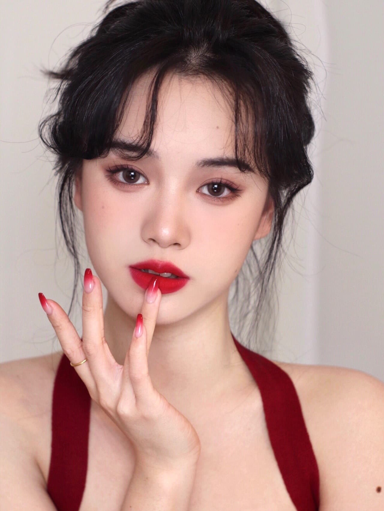 天生狐媚的女人面相，狐媚美女图片_4