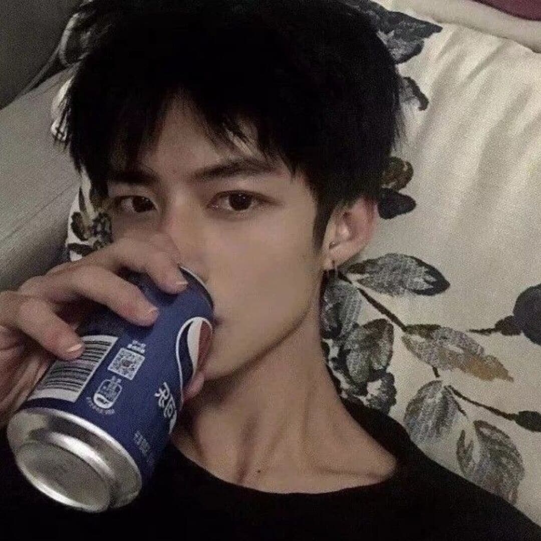 头像男生霸气冷酷超拽真人版图片_6