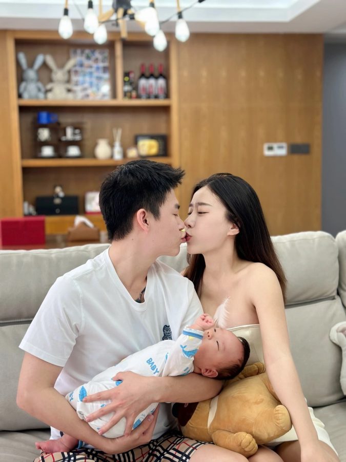 什么样的男生会喜欢比自己大的姐姐？_2