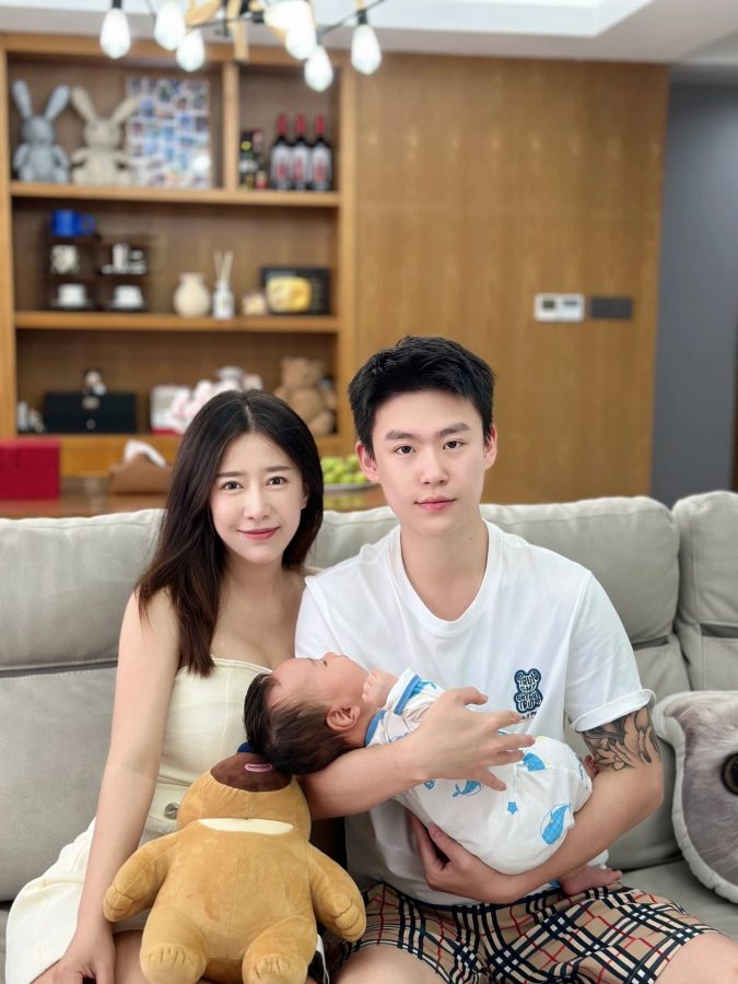 什么样的男生会喜欢比自己大的姐姐？_4