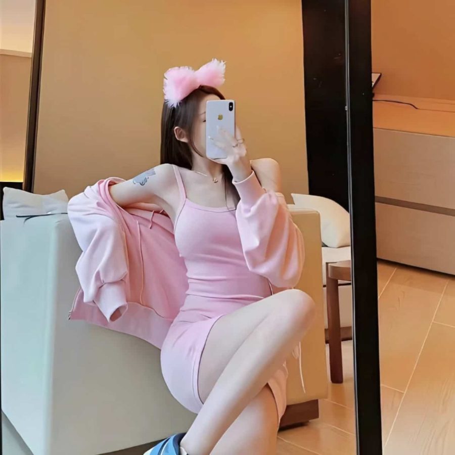 优质纯欲女生真人微信头像_1