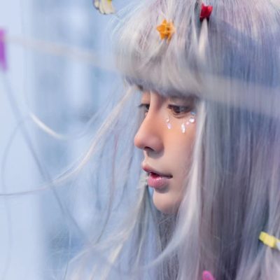 Angelababy甜橙蝴蝶妆图片， angelababy撕漫女梦幻氛围感照片
