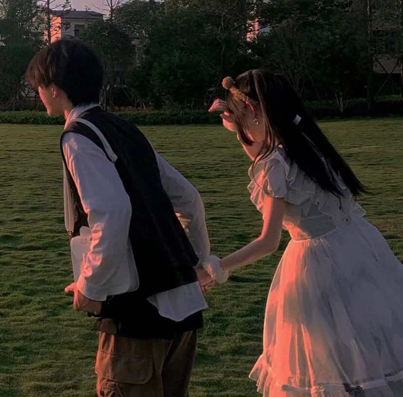 唯美意境真人森系情侣头像 ins清冷感情头_8