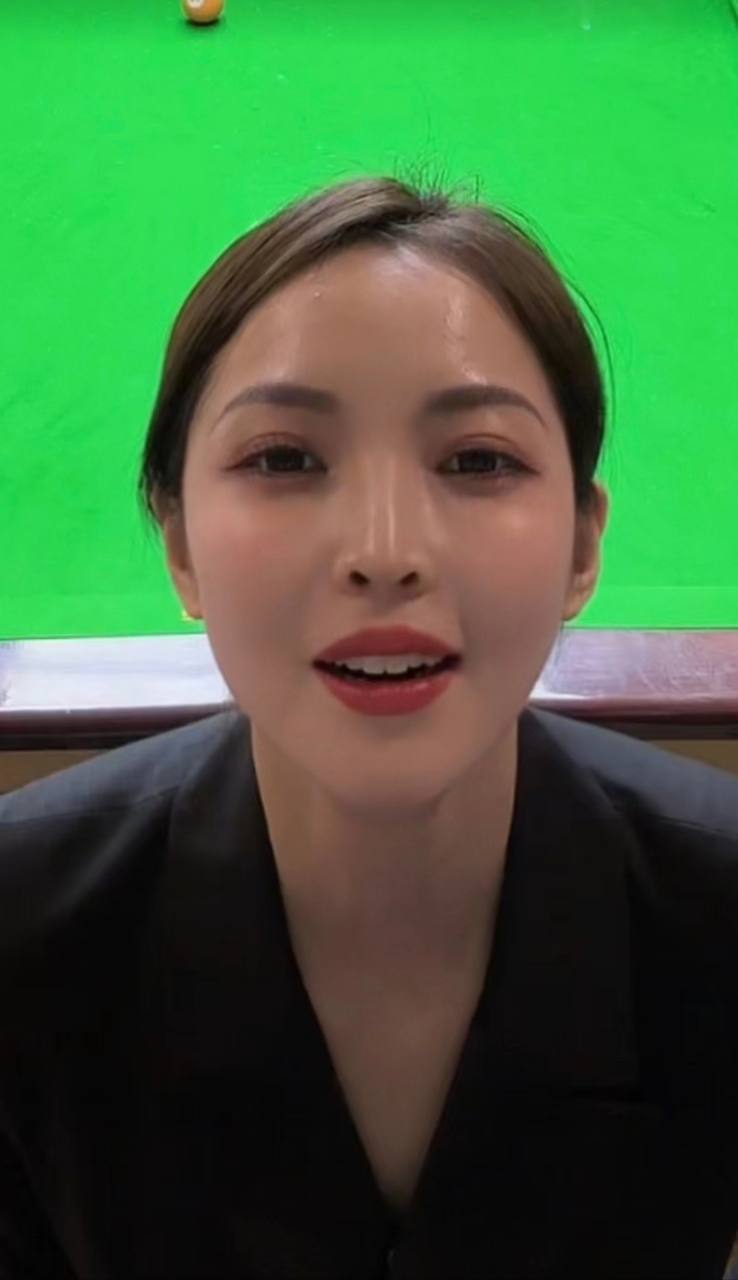 台球美女裁判王钟瑶惊艳的照片，身材臀型颜值都很哇塞！_1