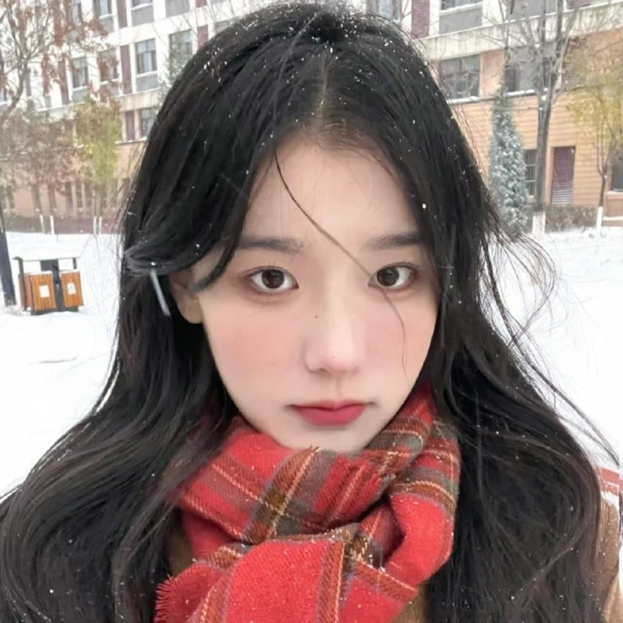 高级感爆棚女生头像真人照片高清精选_28