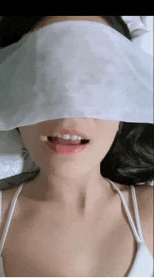 舌功很厉害的图片gif动态图 ，这个舌头你能坚持几秒？_1