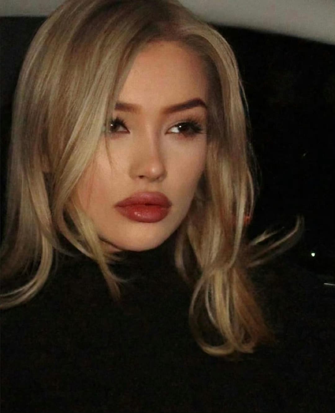anastasia orlova美女超模自拍照，嘴唇太性感！_2