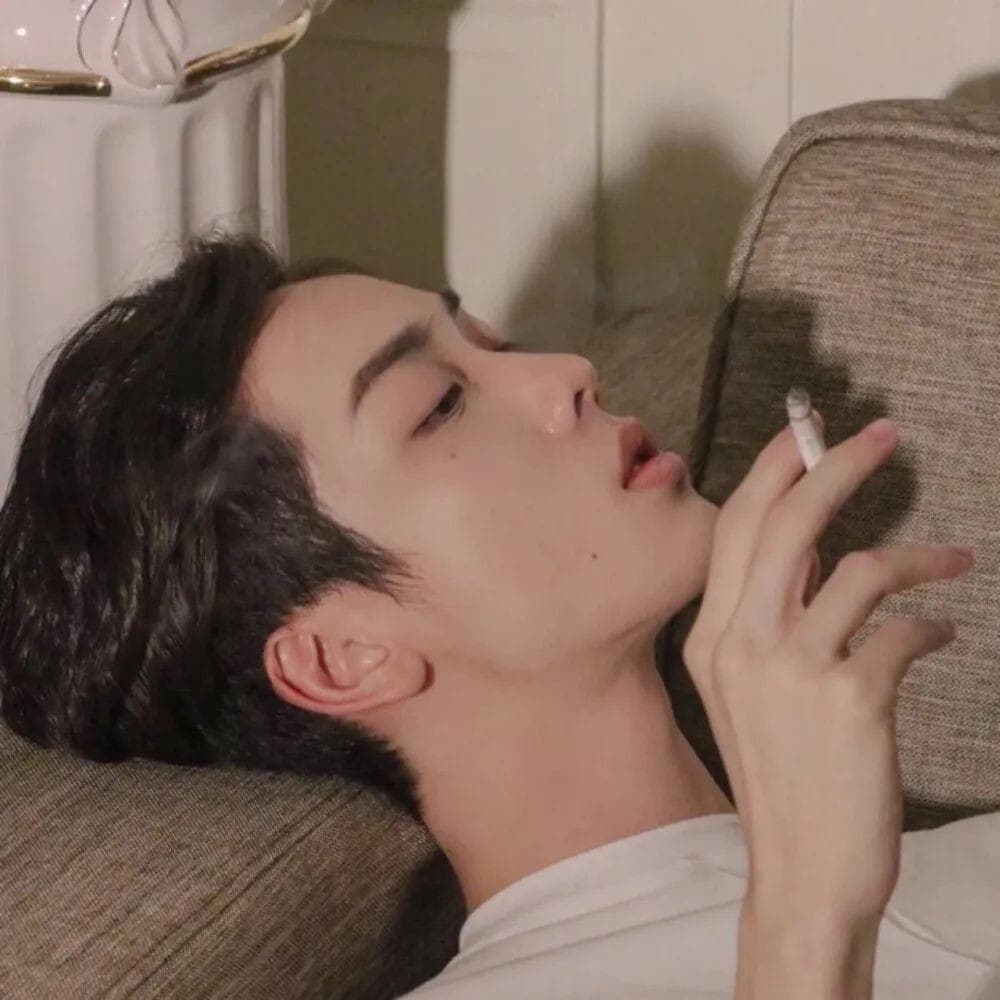 孤独感拉满的头像男，充满孤独感的男生头像_21