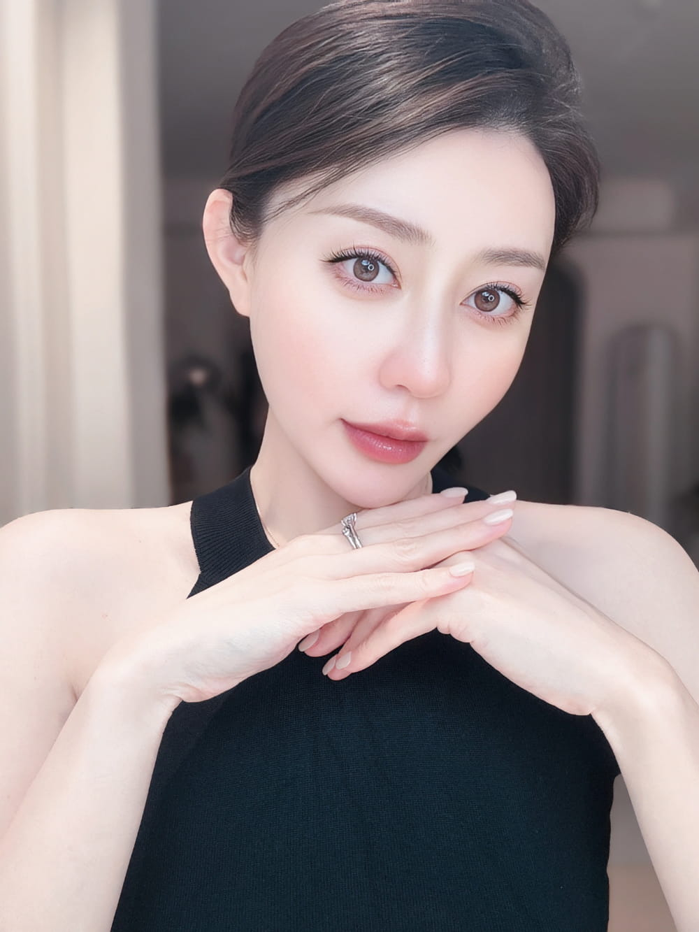 女人中年后越来越漂亮面相图片，过了30岁越来越好看的女人_2
