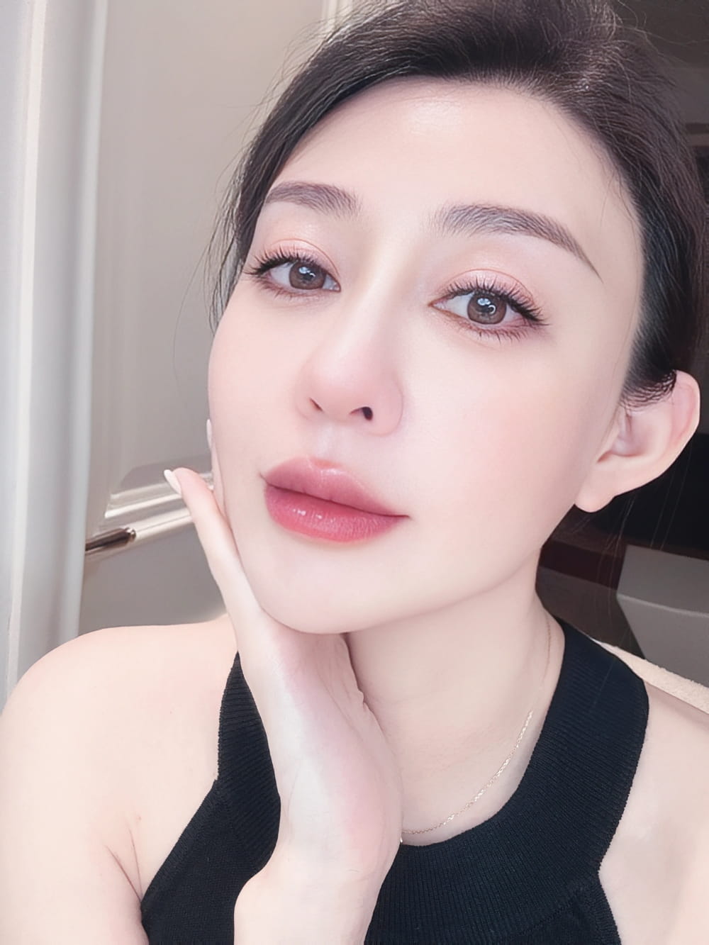 女人中年后越来越漂亮面相图片，过了30岁越来越好看的女人_5