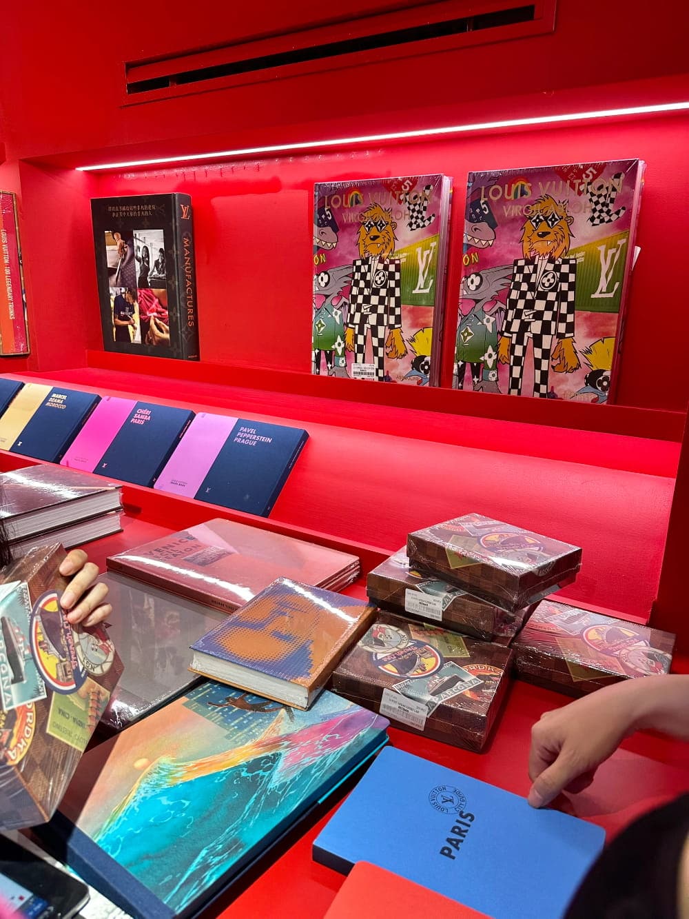 LV咖啡书店价值700元的LV布袋图片，年轻人的第一款LV包包 大冤种_14