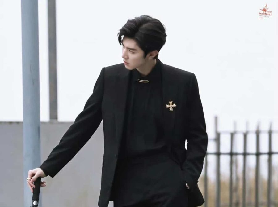 陈哲远西装照片微信头像 帅气西装男神段嘉许太拿人了！_22