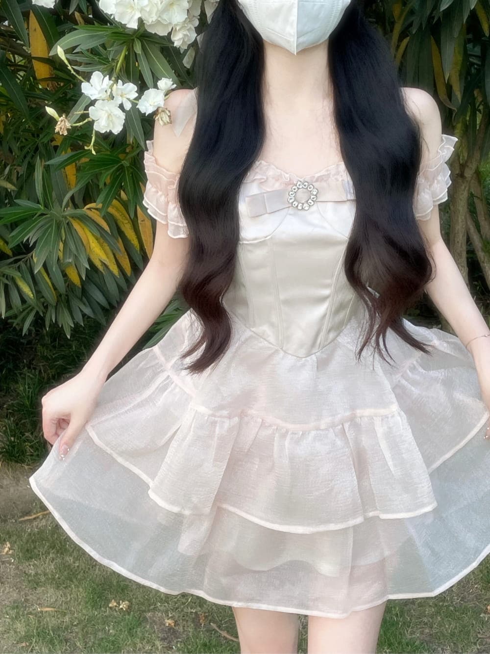 网感冷白皮小仙女公主裙和大蝴蝶结写真图片_2