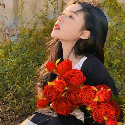 精心挑选的形像与众不同女生头像图片_21
