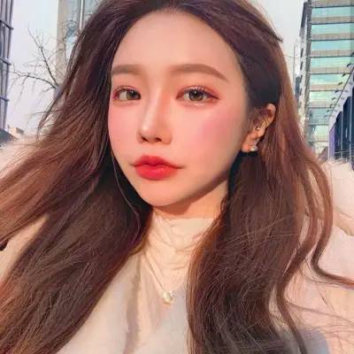 精心挑选的形像与众不同女生头像图片