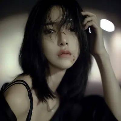 精心挑选的形像与众不同女生头像图片_2